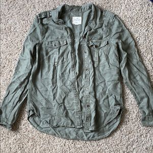 boyfriend fit american eagle shirt